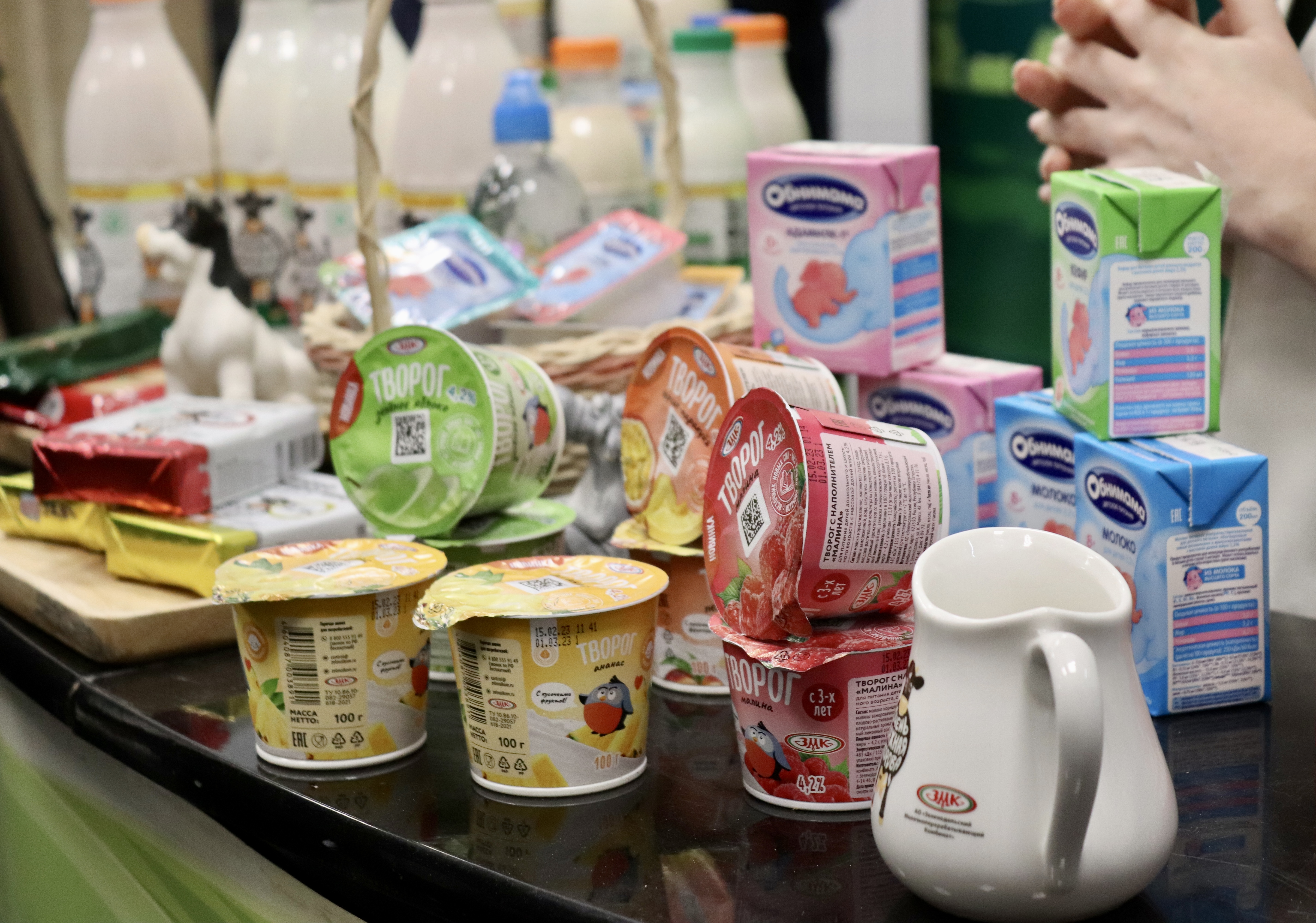 «Пью ваше молоко с удовольствием»: заместитель Премьер-министра РТ оценил продукцию ЗМК