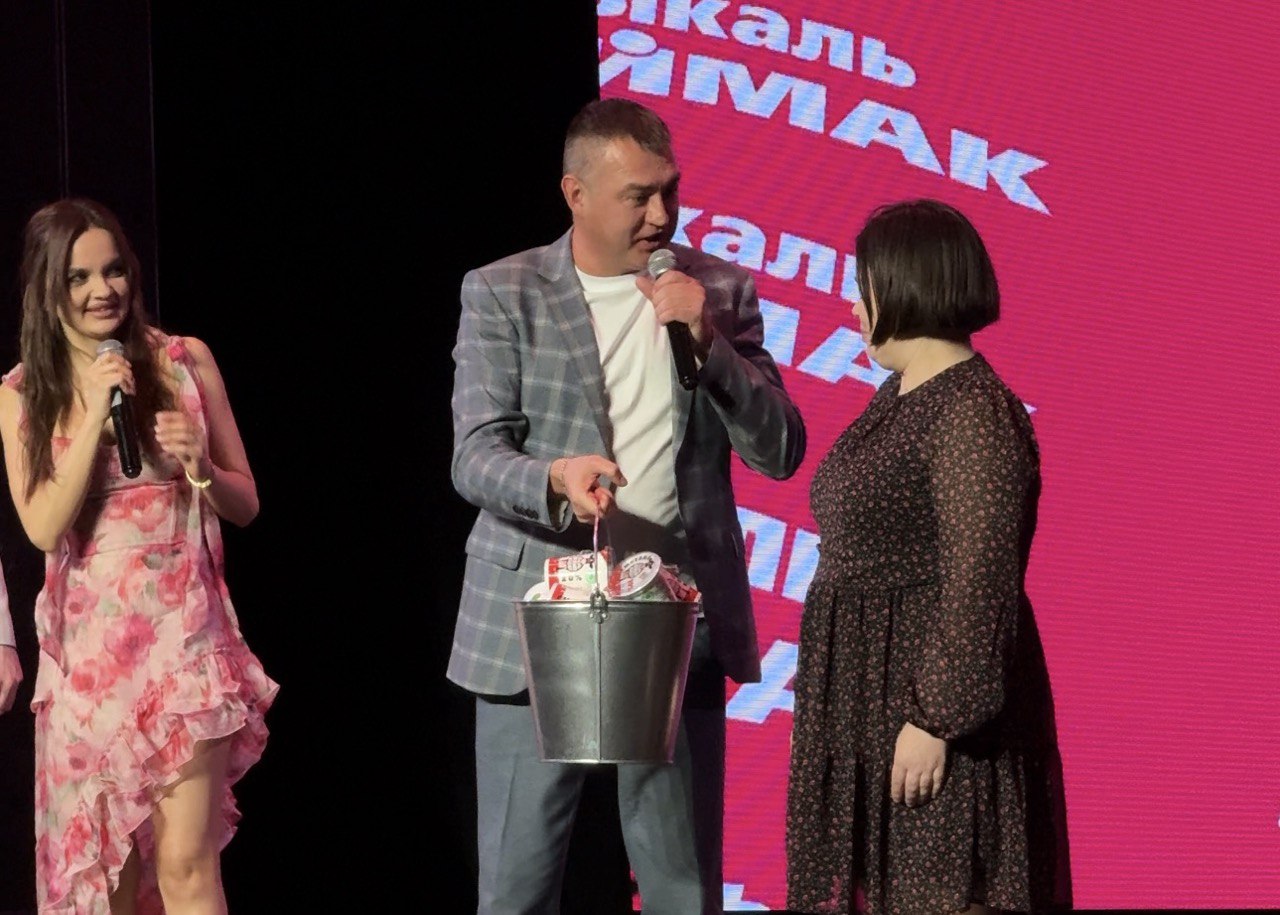 ЗМК поддержал концерт звезд татарской эстрады