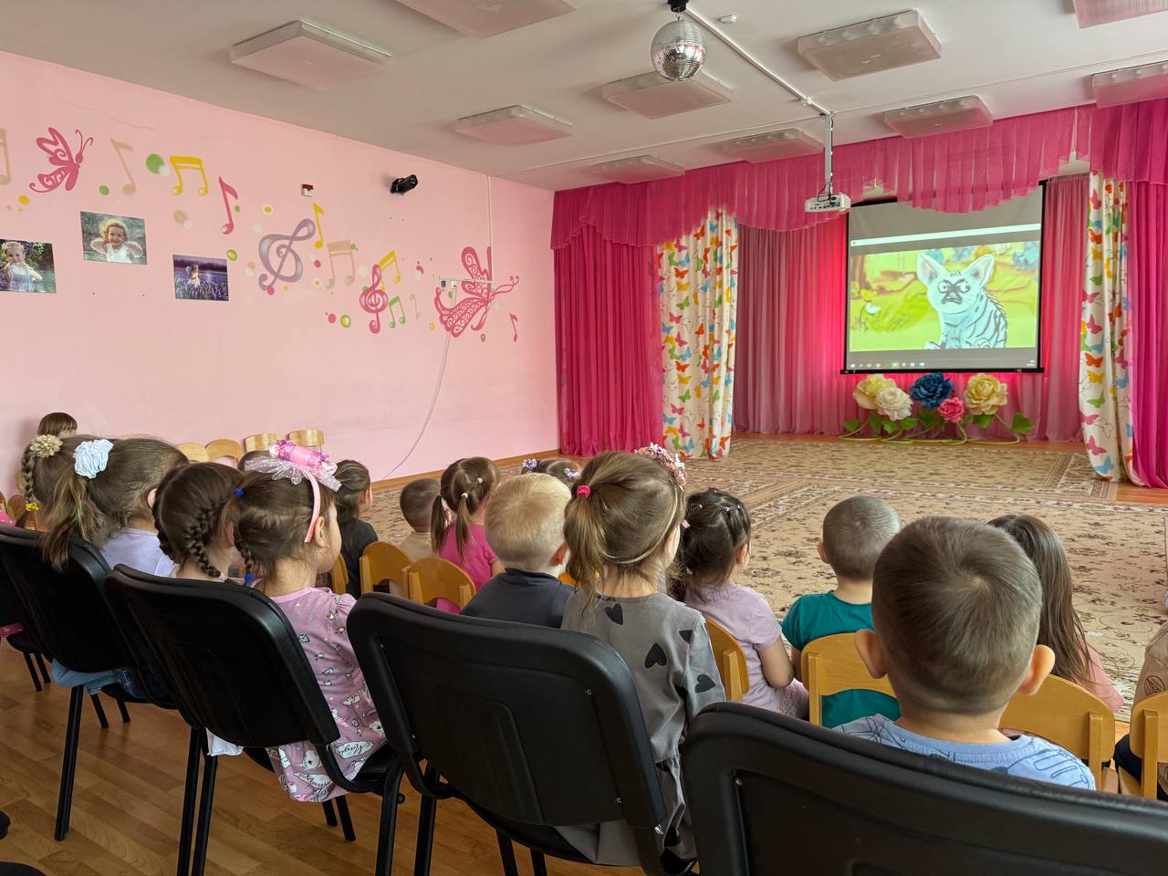 В казанском детсаду состоялся День объятий