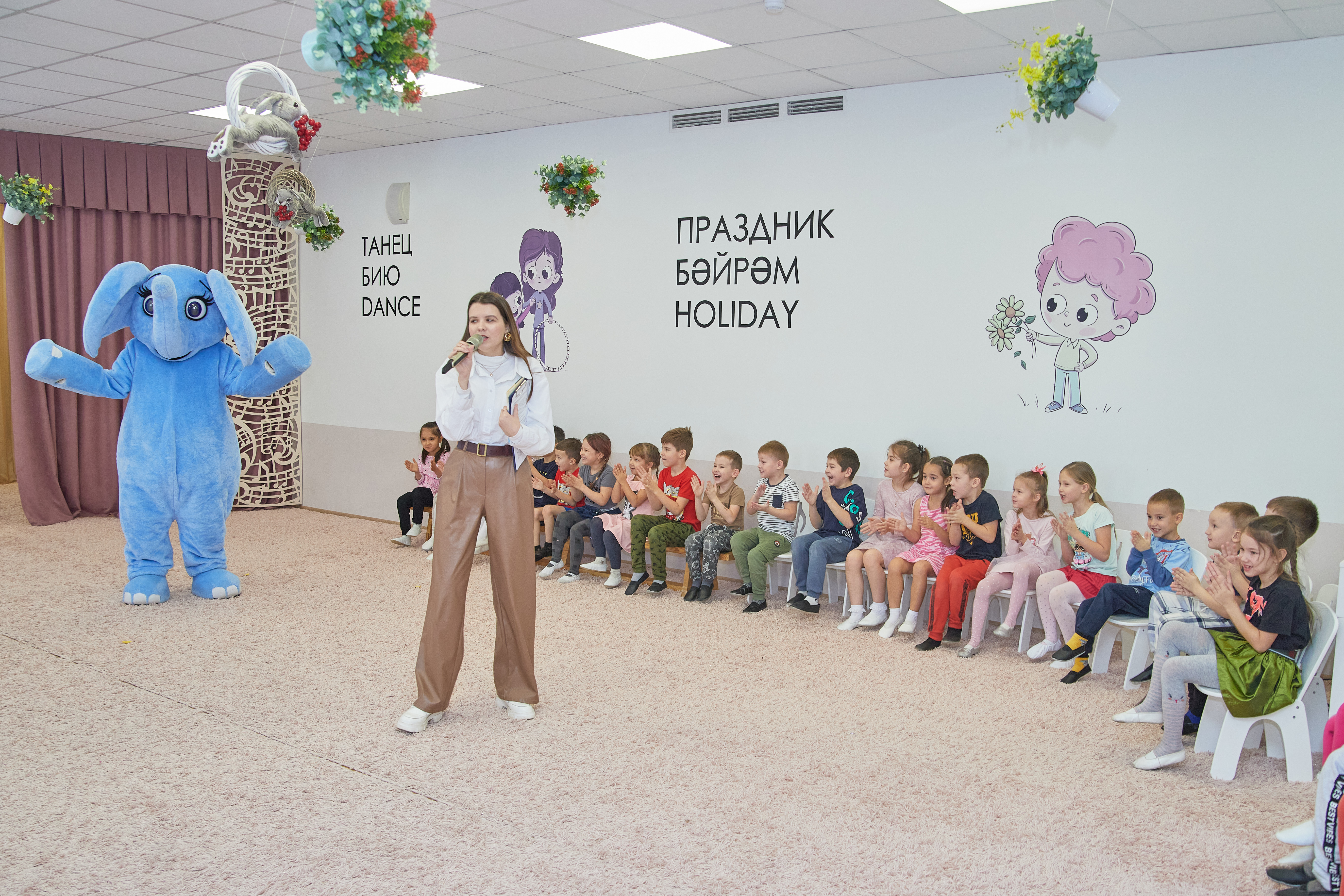 ЗМК перезапустил свою акцию «Обнимама идет в гости»