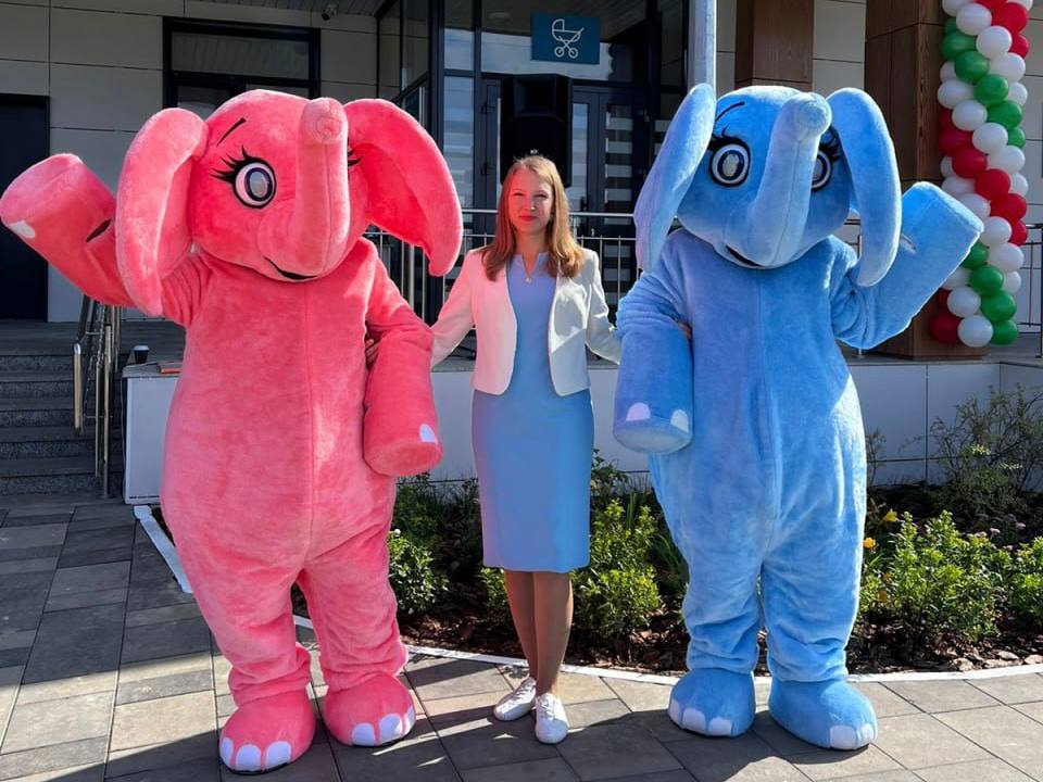 ЗМК принял участие в оформлении новой молочной кухни в Осиново