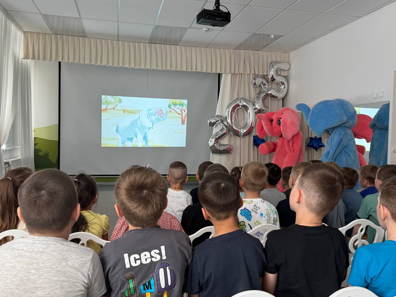 Улыбки и объятия: 27-й праздник от «Обнимамы» прошел в детском саду Казани