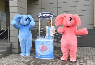 ЗМК провел дегустацию на открытии детской поликлиники в поселке Дербышки 