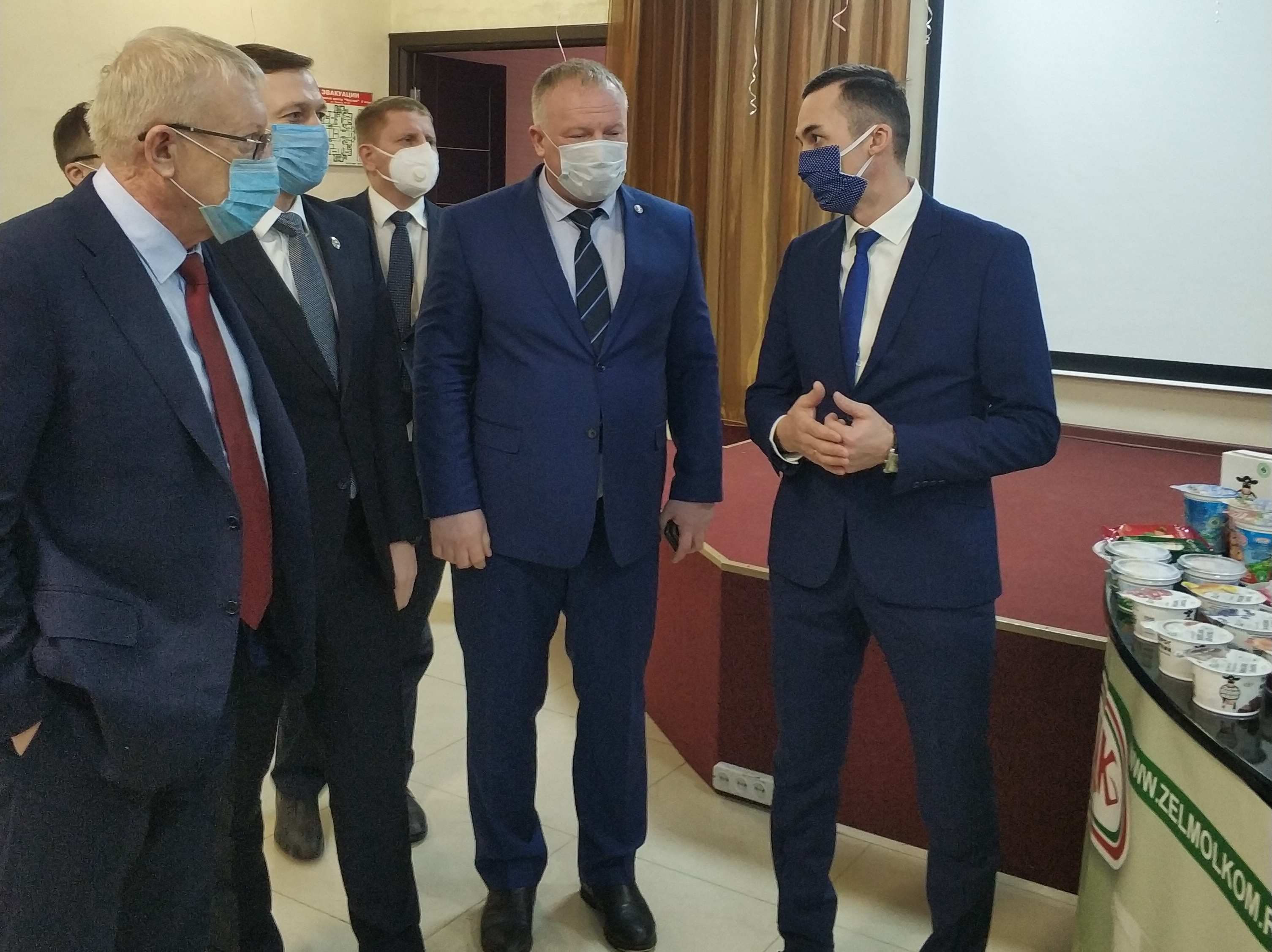 Олег Морозов