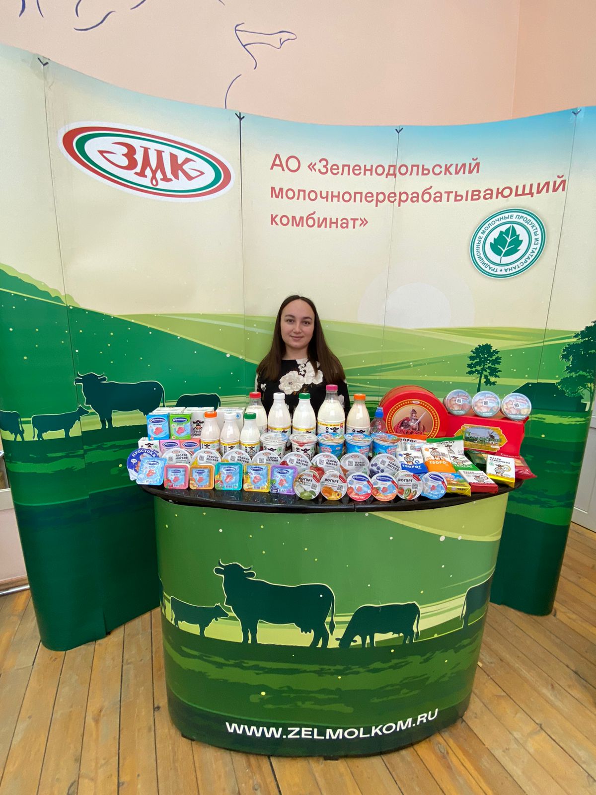 Заместителю премьер-министра РТ Альберту Каримову представили продукцию ЗМК в Буинске