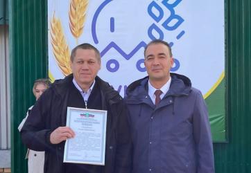 Главного инженера ЗМК наградили благодарностью Буинского района